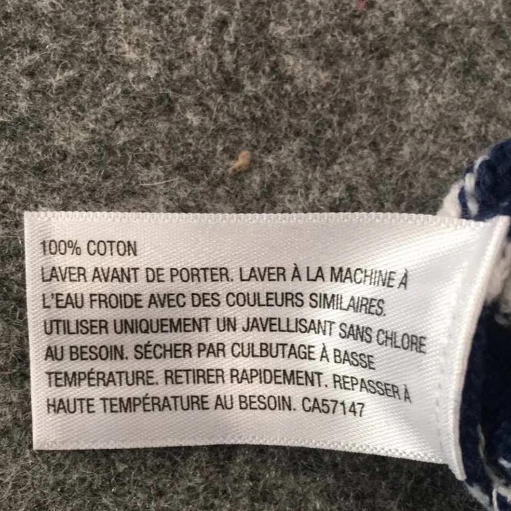 💥 $5 if bundled - Genuine Baby by OshKosh 3 Month Sweater Vest Navy White Stripe